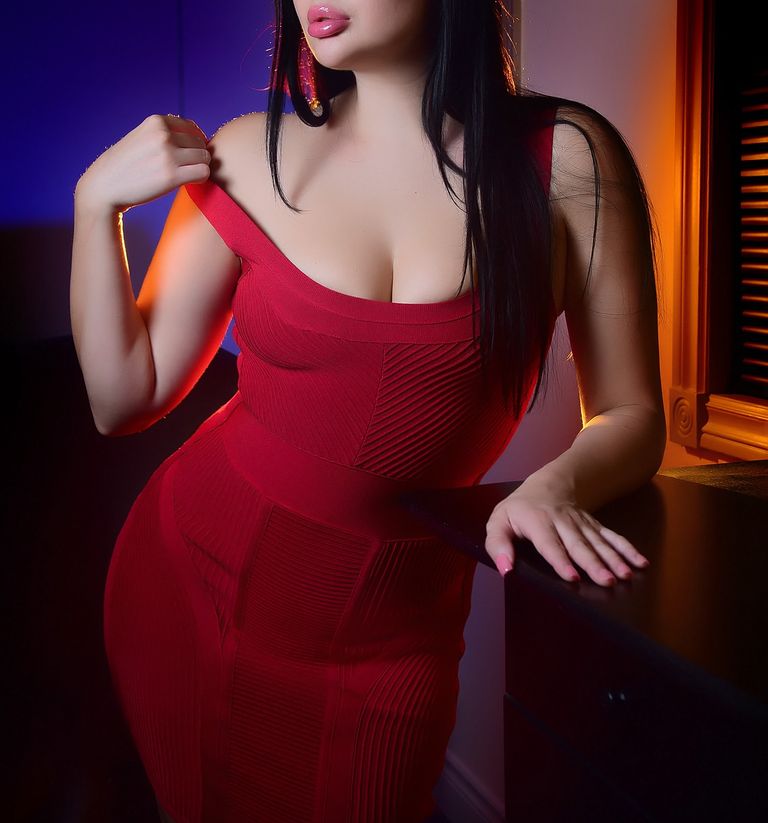 VICTORIA BLAKE (VIP)